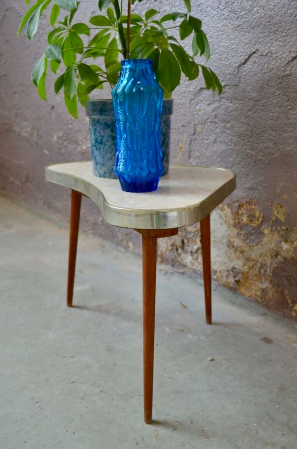 Petite table tripode porte plante vintage scandinave ancien Meubles