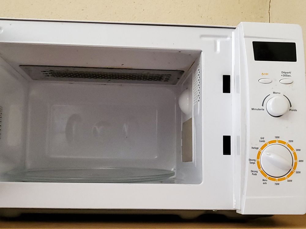 FOUR MICRO ONDES Electromnager