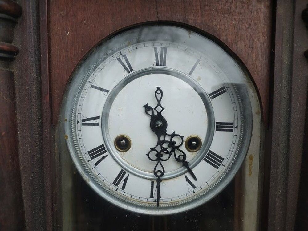Ancienne Pendule XIX&egrave;me Style Renaissance Horloge
