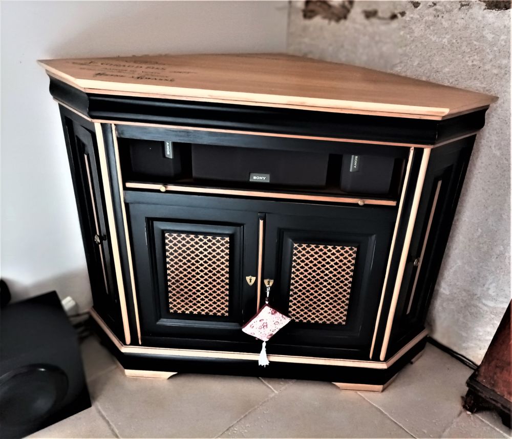 Meuble TV Merisier Massif Style Louis Philippe RELOOK&Eacute; Meubles