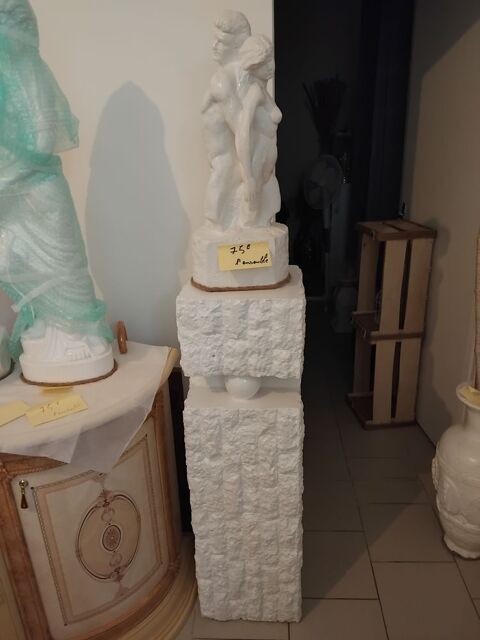 Statue pierre blanc  0 Lens (62)