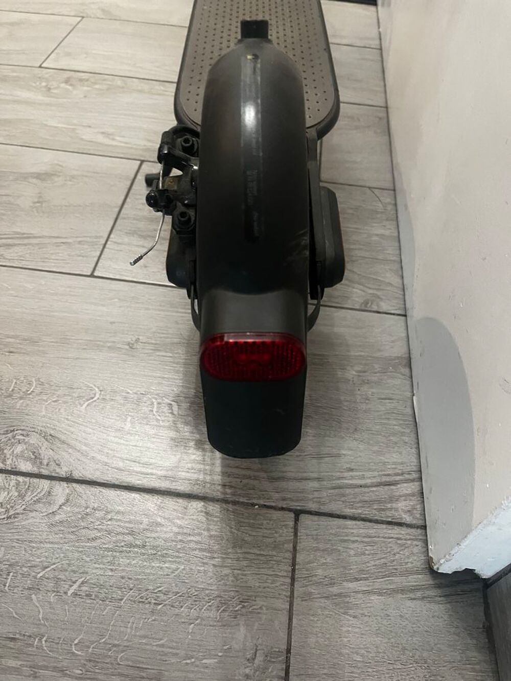 trottinette &eacute;lectrique Vélos