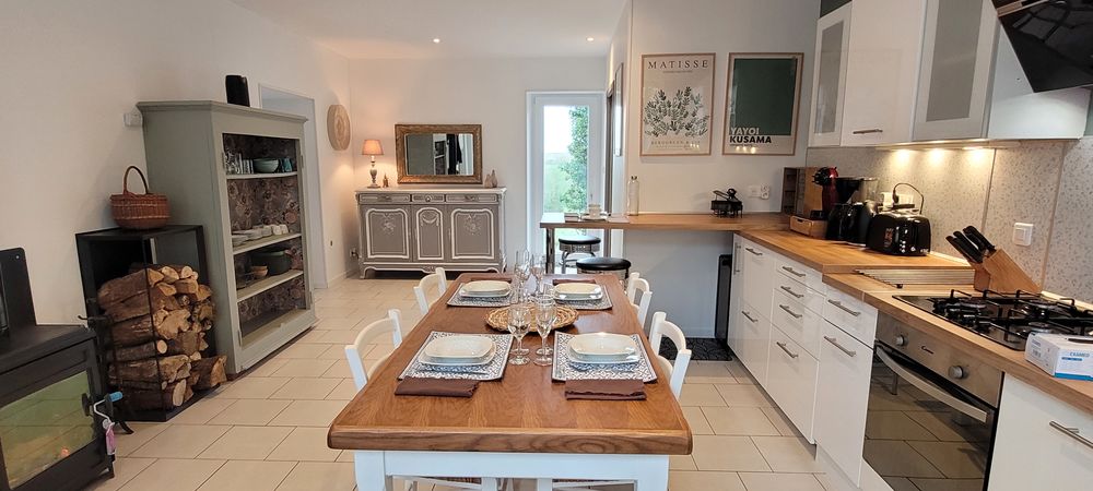 Location Maison belle maison meublée 5 pièces 120m2 tout confort Suilly-la-tour