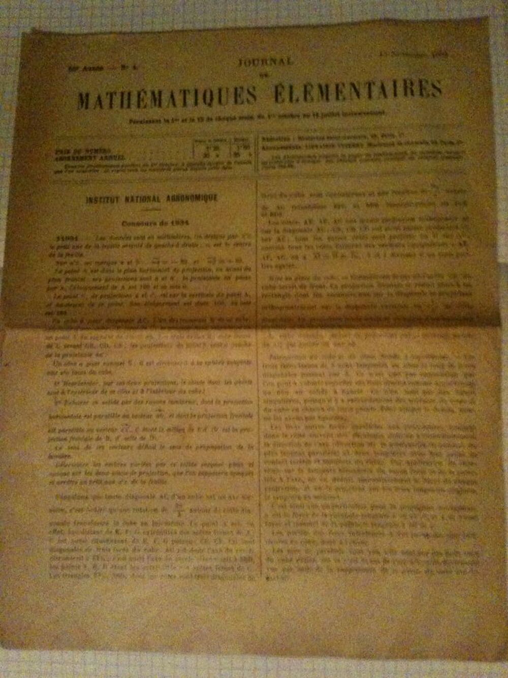Divers vieux papiers Apiculture Maths Economie Beaut&eacute; 