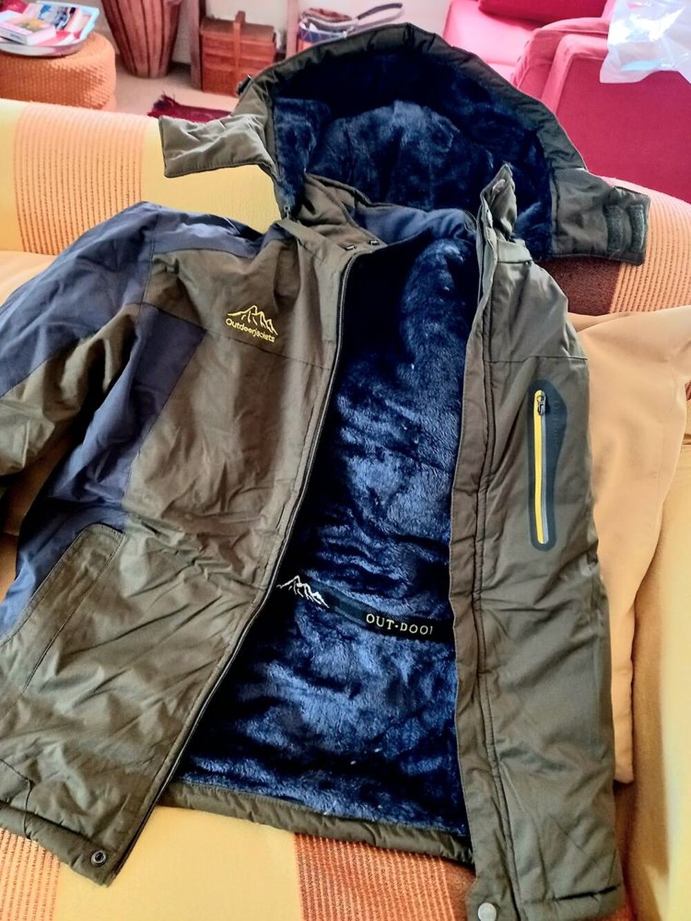 V&ecirc;tement imperm&eacute;able Vêtements