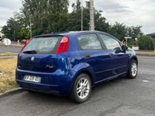 Punto FIAT GRANDE PUNTO 1.2 8V 65 TEAM 3P 2006 occasion 94000 Cr&eacute;teil