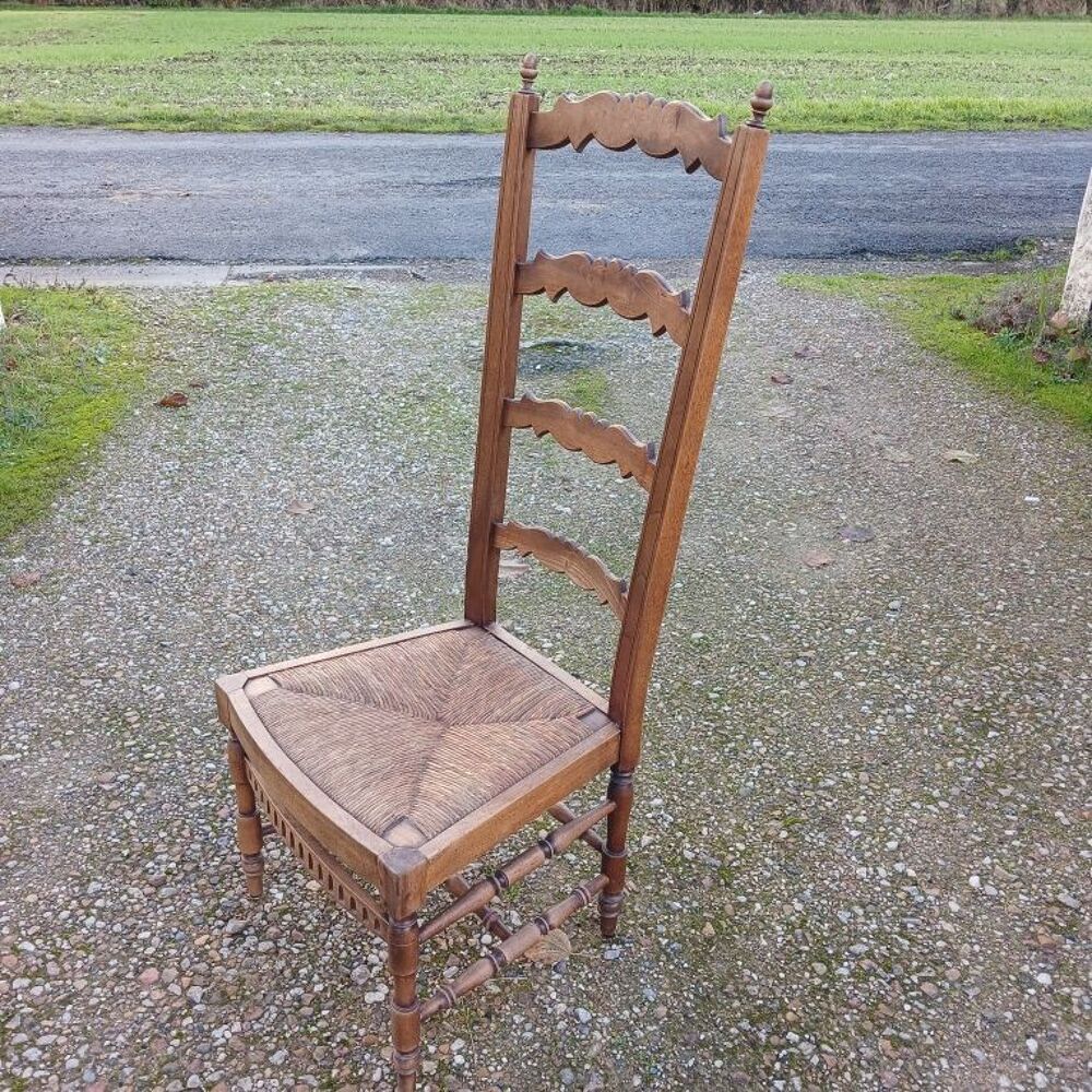 chaise ancienne de nourrice 
