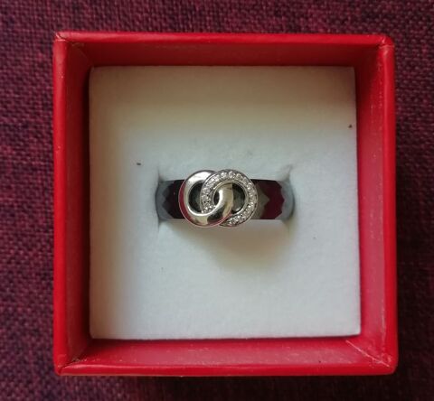 Trs jolie bague femme, histoire d'or. 50 Bizanos (64)