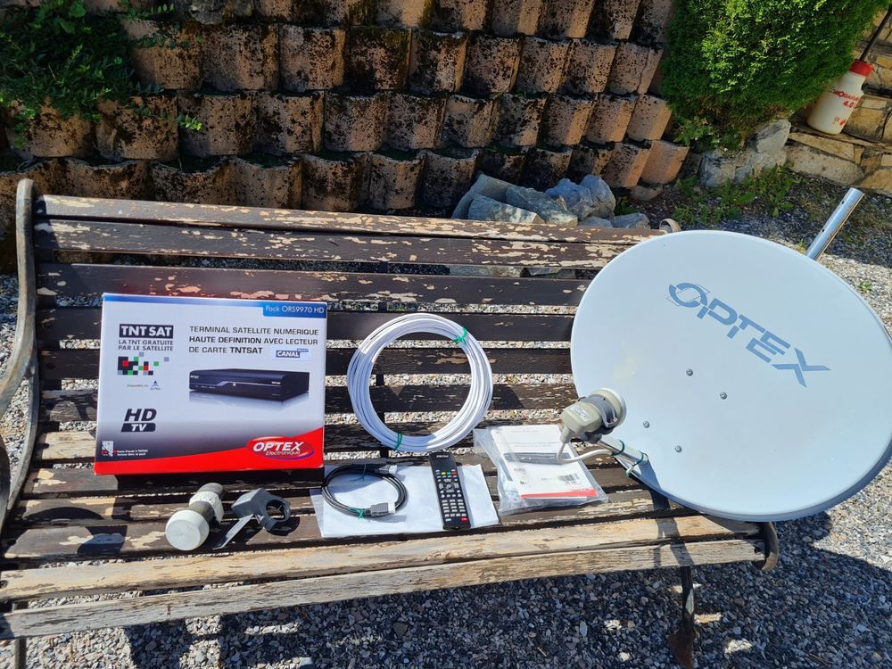 Equipment OPTEX complet r&eacute;ception TNTSAT par satellite HD/TV Photos/Video/TV