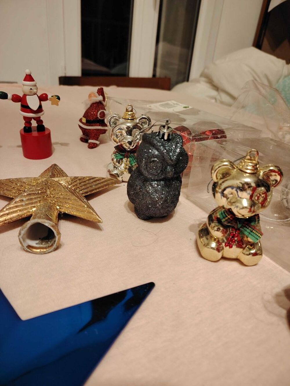 DECORATION DE NO&Euml;L Décoration