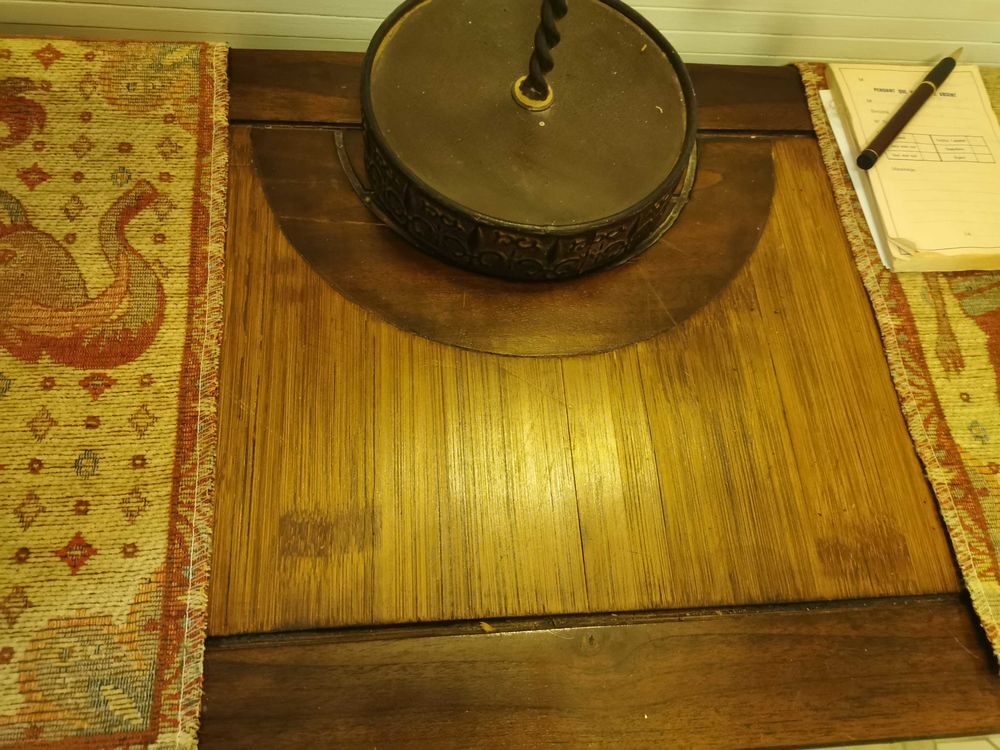 Console teck massif et bambou vernis Meubles