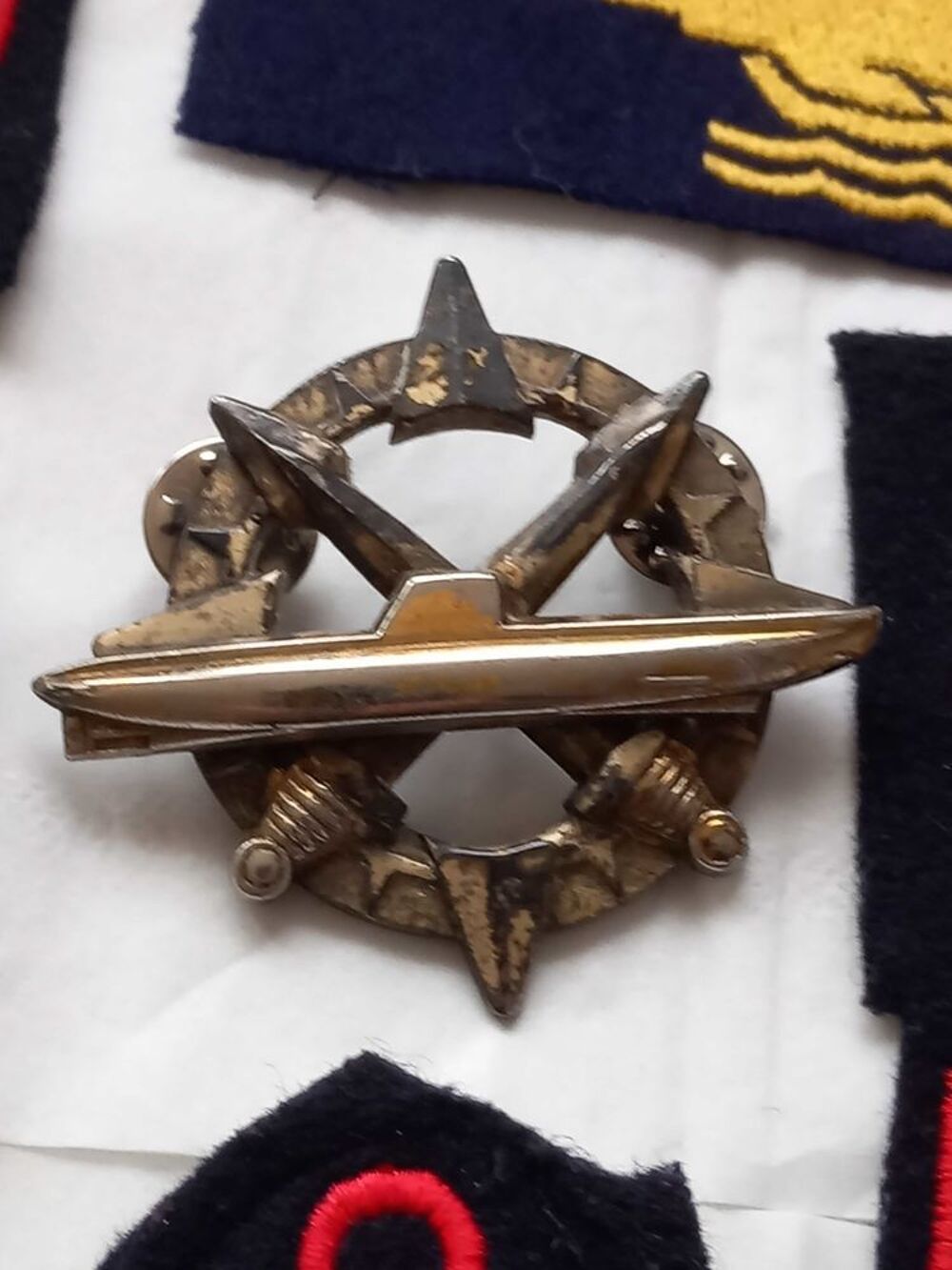 lot insignes militaire 