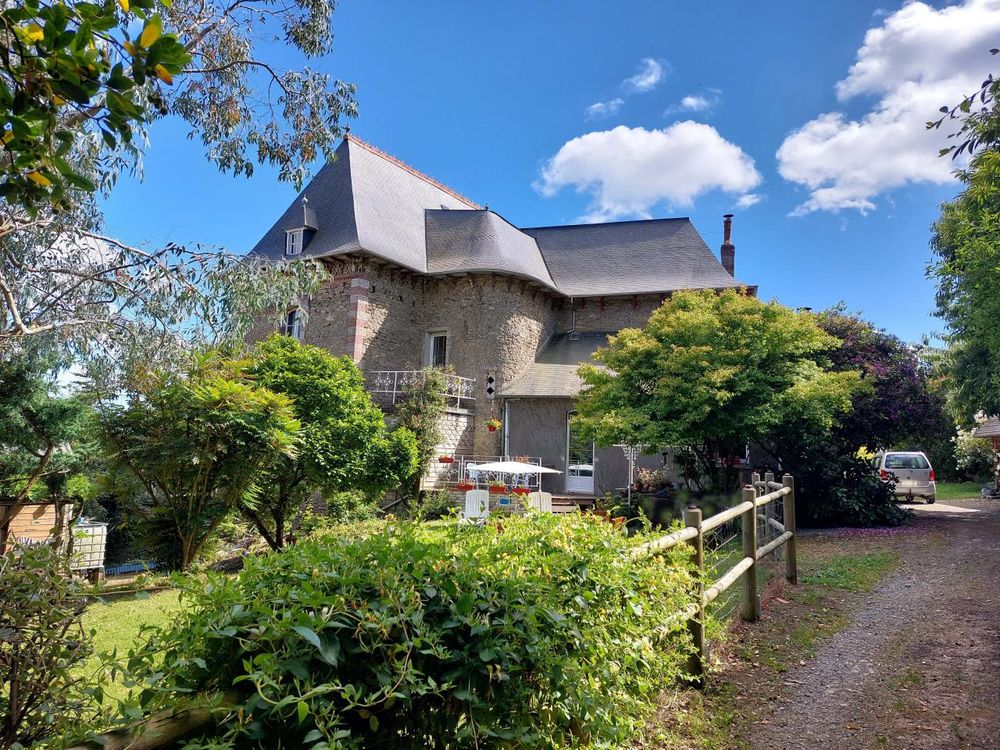 Vente Propriété/Château maison de maître atypique 10 mn de Merdrignac Merdrignac