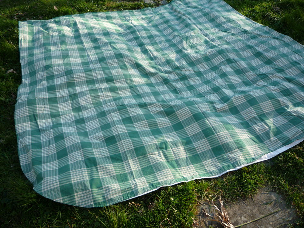 Dessus de lit &agrave; carreaux vert (R) Décoration