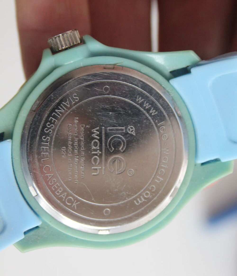 Montre ICE WATCH bleue Bijoux et montres