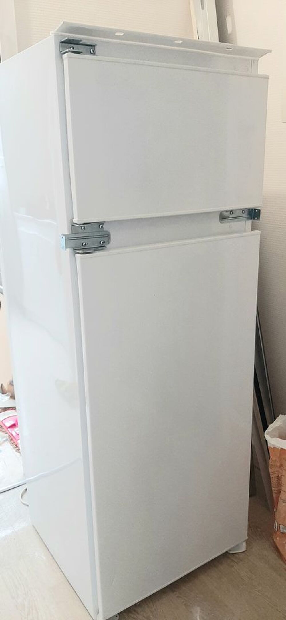 R&eacute;frig&eacute;rateur encastrable avec double porte Electroménager