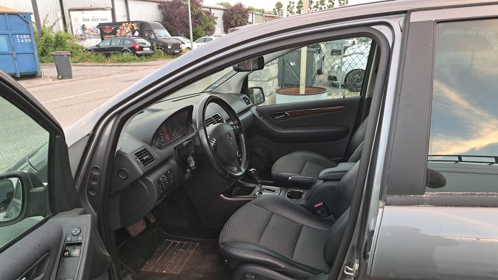 Classe A 180 CDI Classic Autotronic CVT 2010 occasion 01630 Saint-Genis-Pouilly