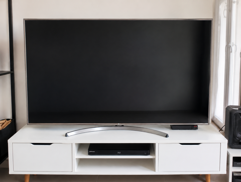 TV LG 70 pouces 4K Smart TV ? modèle 70UK6950PLA 550 Dourdan (91)