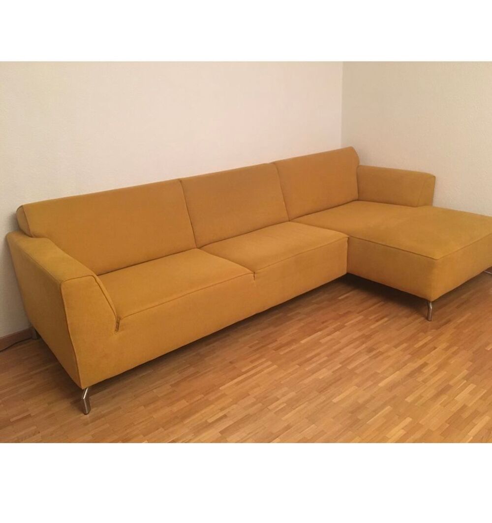 Canap&eacute; d'angle pour cause de d&eacute;m&eacute;nagement Meubles