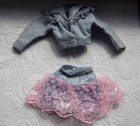 Veste et jupe Feeling fun Barbie 1988 7 Colombier-Fontaine (25)