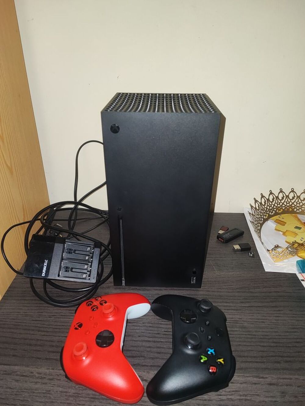 Xbox one s&eacute;rie x 1to + 2 manettes Consoles et jeux vidéos