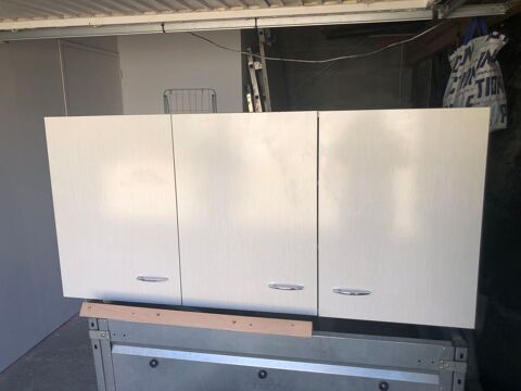 Haut 3 portes - formica gris - TBE - 70 Neuillé (49)