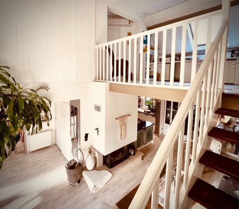   maison de 145 m2 sur terrain arbor de 21 Ares Maison - 6 pice(s) - 145 m