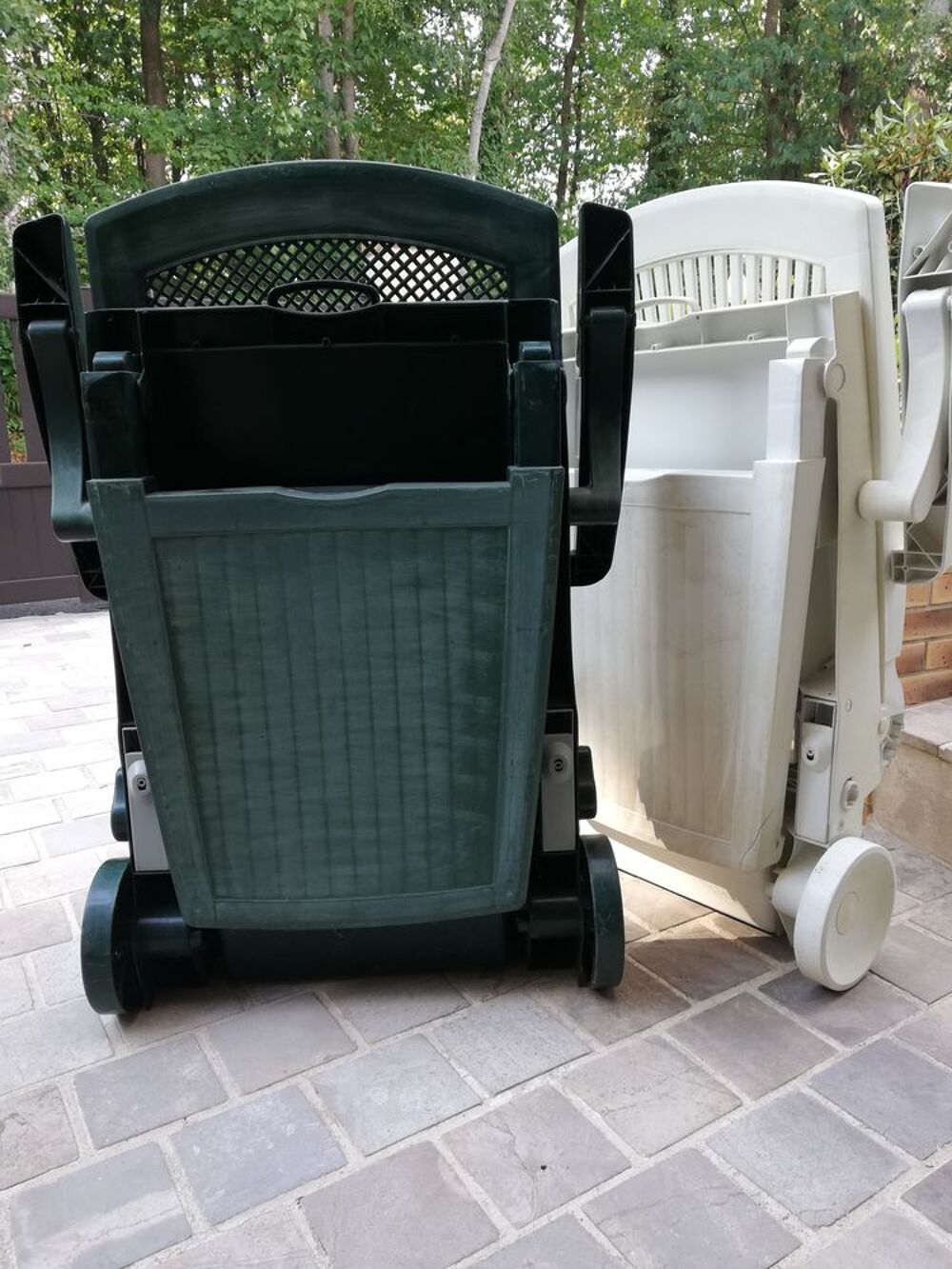Deux chaises longues Jardin