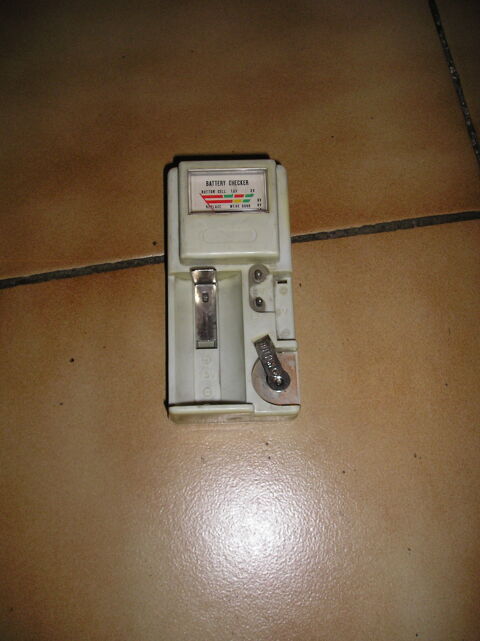 Testeur de piles
15 Sept�mes-les-Vallons (13)