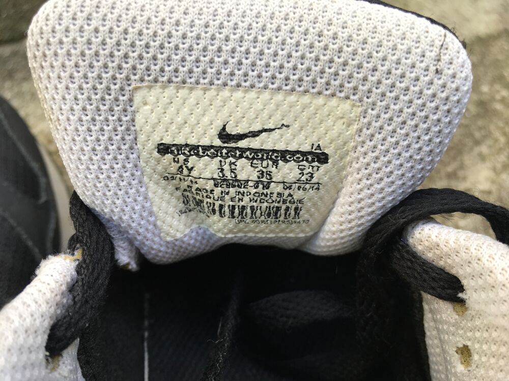 Baskets NIKE Chaussures