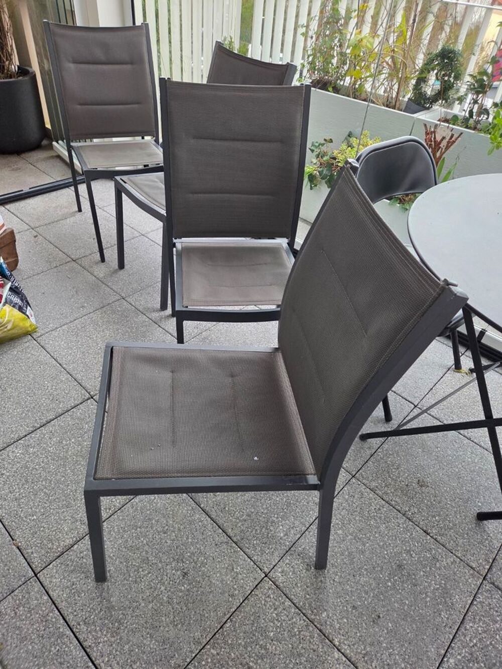 mobilier de terrasse
Meubles