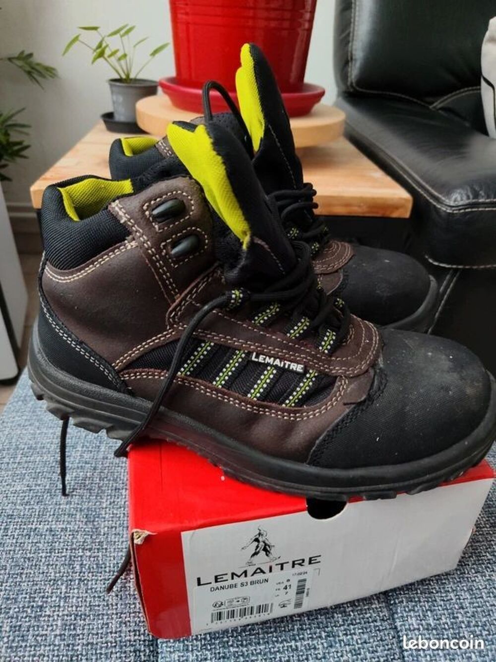 Chaussures de s&eacute;curit&eacute; montantes Danube S3 Lemaitre pointure Chaussures