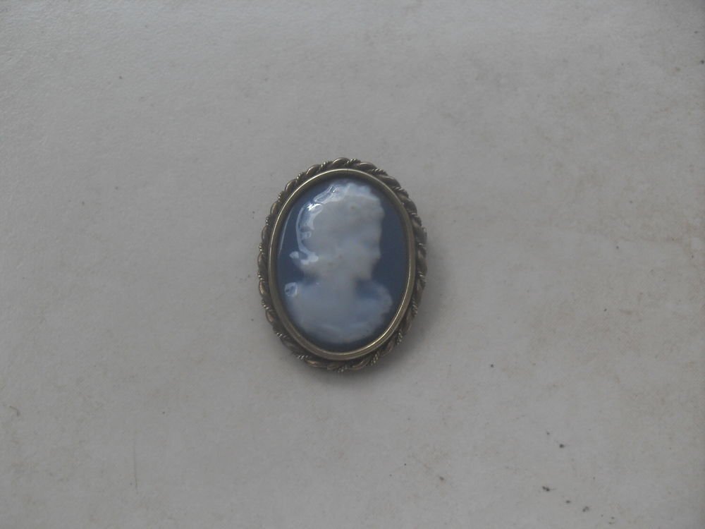 Cam&eacute;e ancien Bijoux et montres