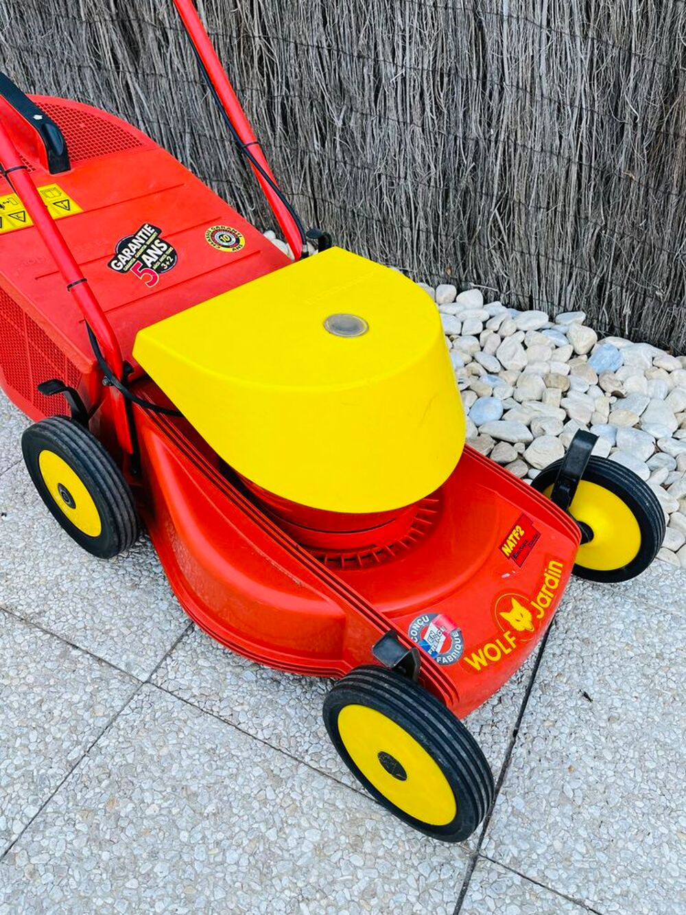 Tondeuse Wolf tract&eacute;e 41cm &eacute;lectrique Jardin