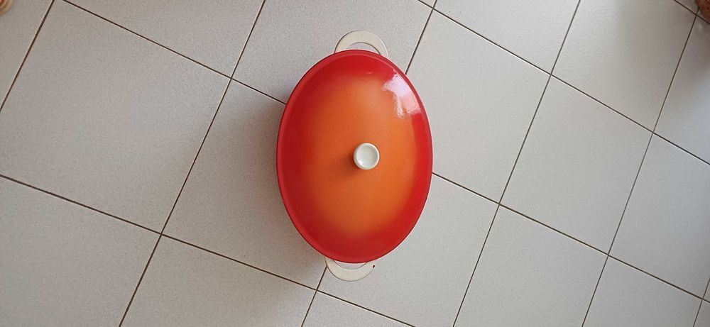 Cocotte en fonte vintage Electroménager