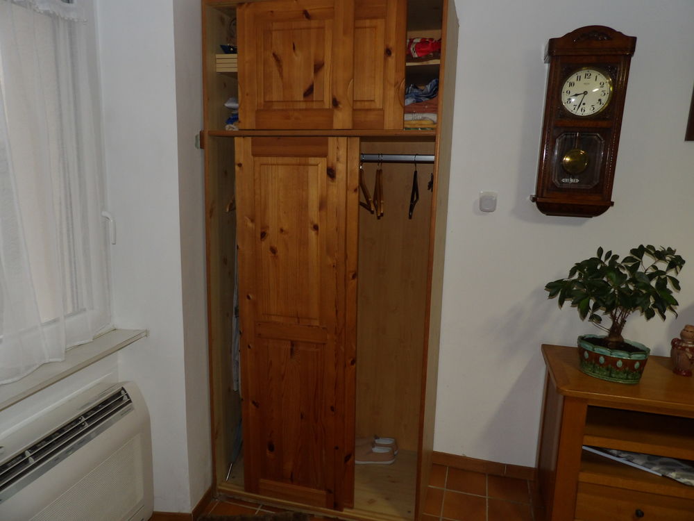 ARMOIRE penderie de H 212 cm et 96 x 60 cm Meubles