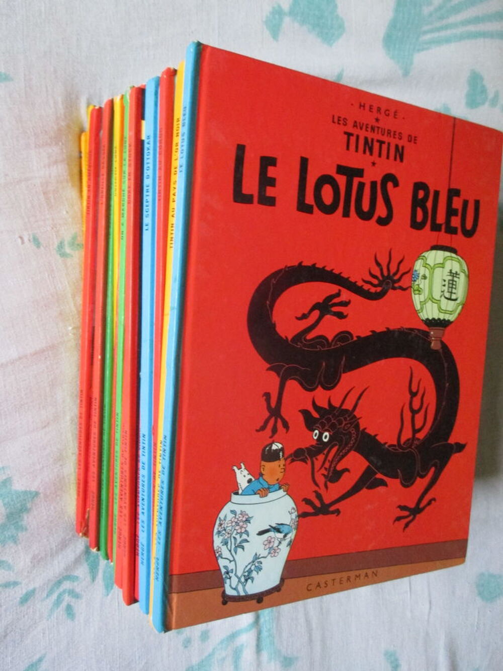 collection compl&egrave;te de 22 volumes de "TINTIN" 1984 Livres et BD