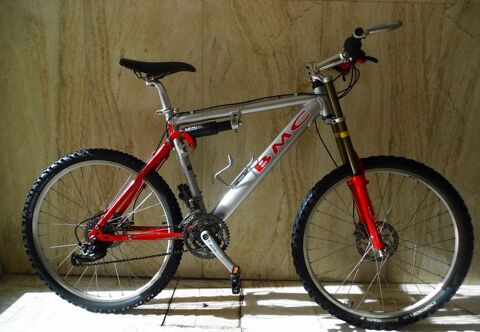 vtt  TT suspendu freins  hydrauliques  220 Toulon (83)