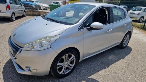 Peugeot 208 1.2L VTI 85CH 4CV PACK CLIM GPS 2014