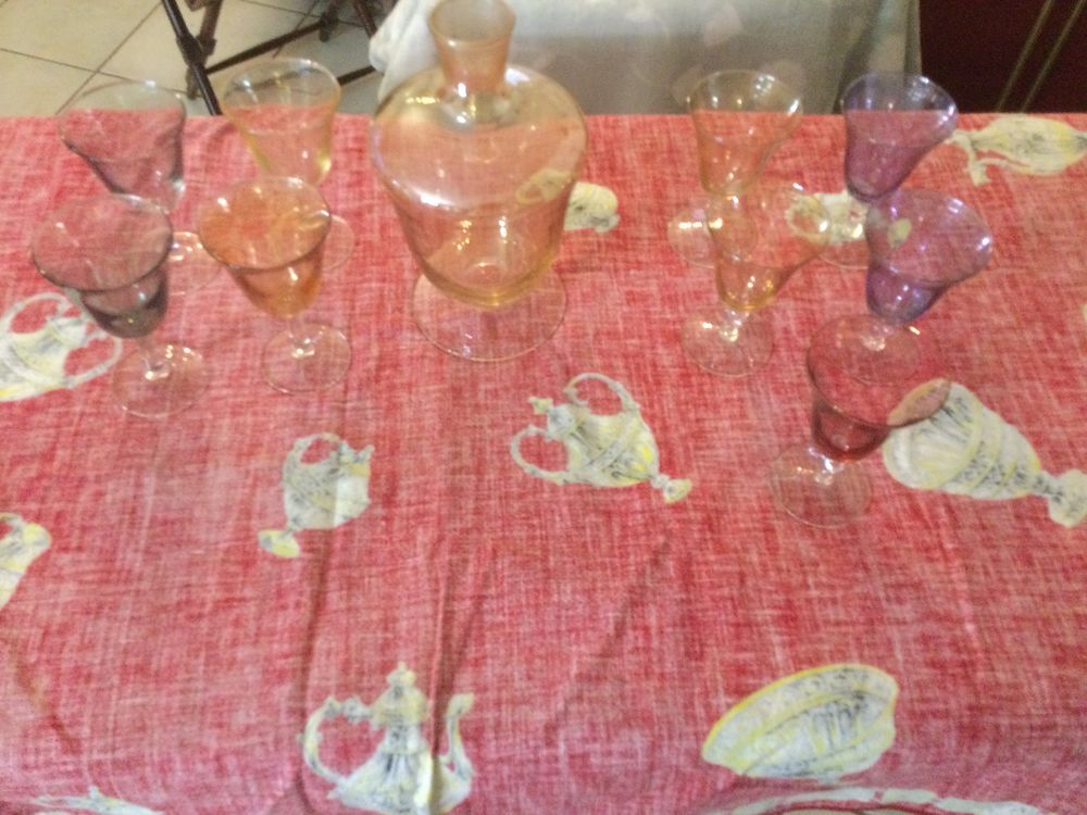 Service &agrave; liqueur vintage Téléphones et tablettes