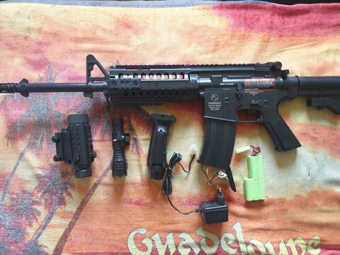 Airsoft replique M4 A1 électrique 70 Volvic (63)