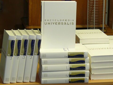 Encyclopédie Universalis 84 Saintes (17)