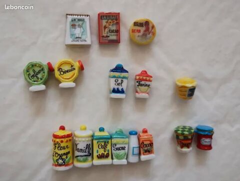 Lot de 16 F�ves divers sur l'alimentation 10 Villejuif (94)