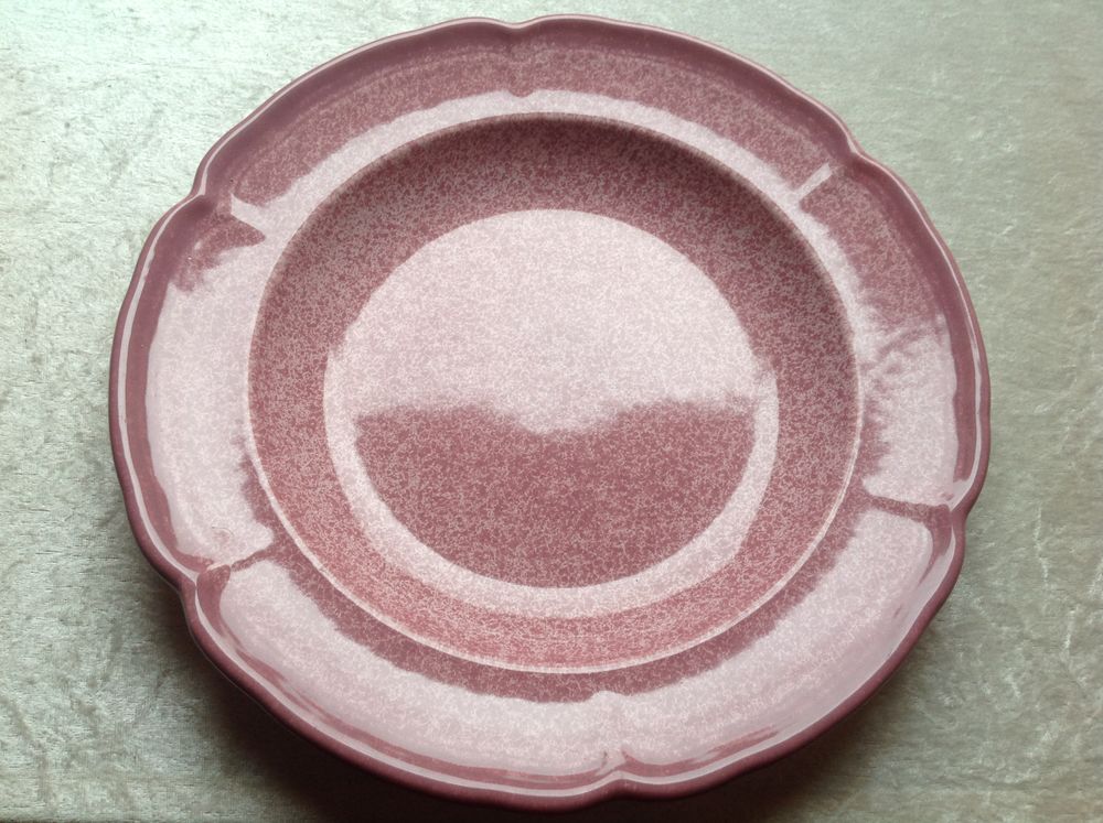 PLAT FAIENCE NIDERVILLER FAIT MAIN MOUCHET&Eacute; ROSE Envoi Possi Cuisine