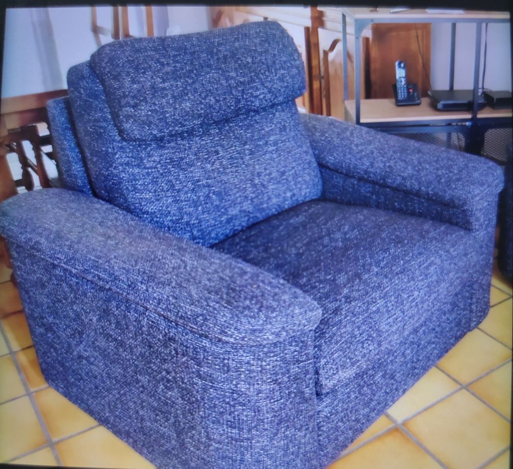 Canap&eacute; et deux fauteuils tissus tout d&eacute;houssables Meubles