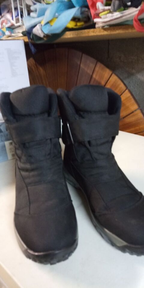 chaussure apret ski  30 Limoges (87)