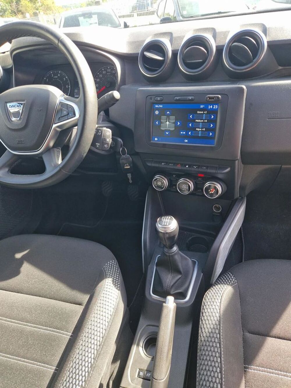 Duster Blue dCi 115 4x2 15 ans 2021 occasion 16440 Roullet-Saint-Est&egrave;phe