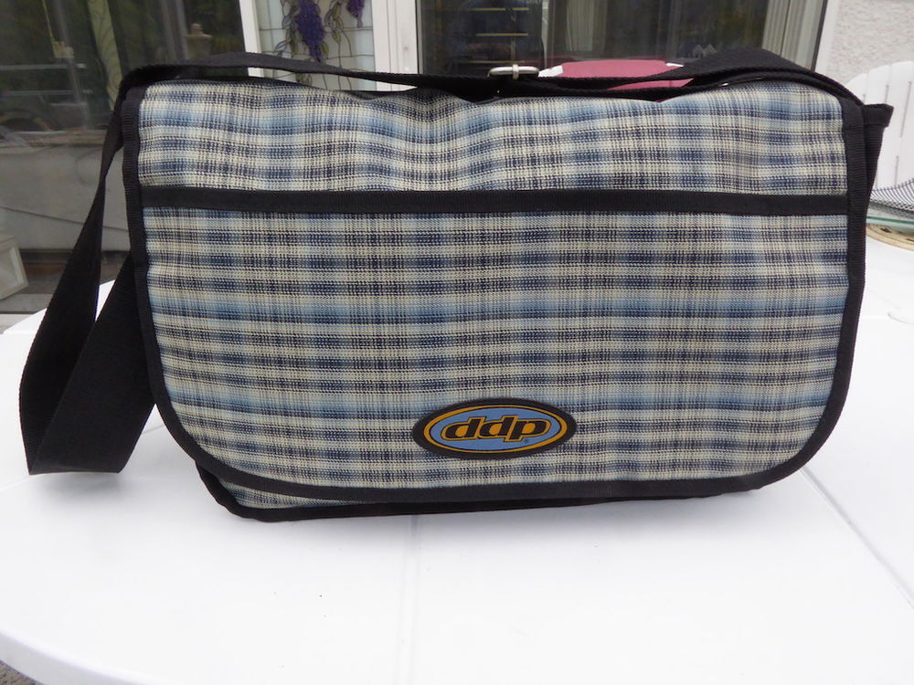 Sac besace bandouli&egrave;re DDP Maroquinerie