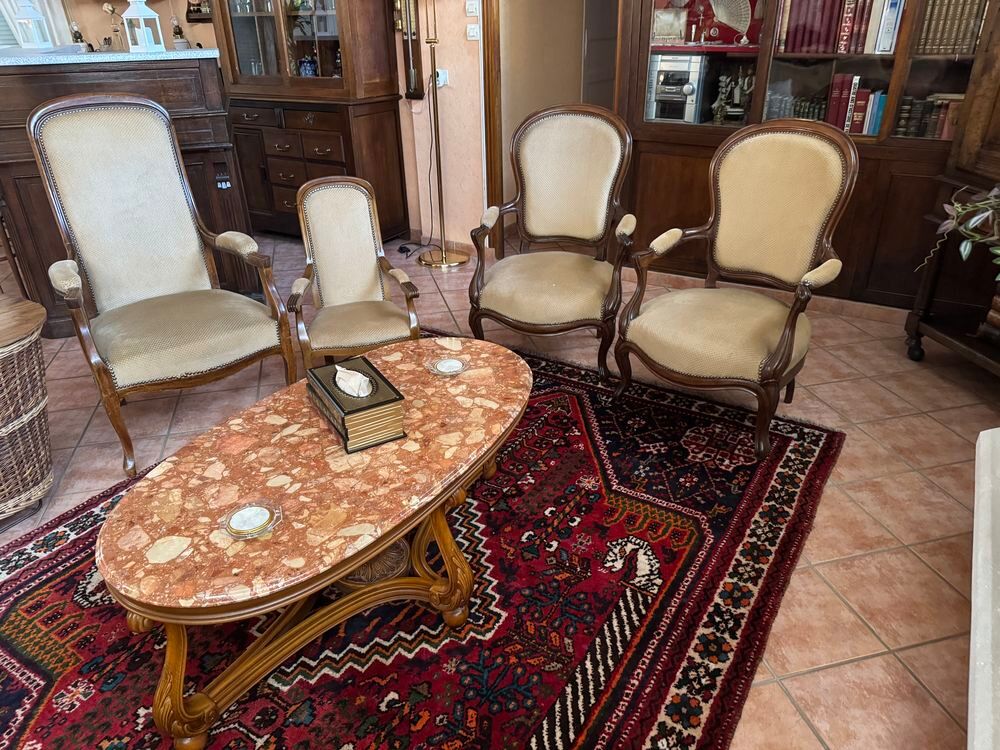 Salon fauteuils canap&eacute; bon &eacute;tat de style Meubles
