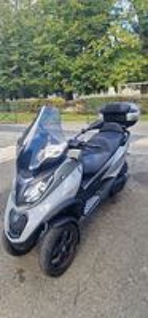 PIAGGIO 2019 occasion 78170 La Celle-Saint-Cloud